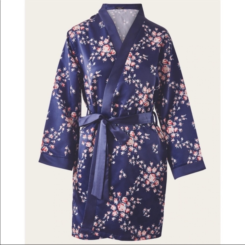 NWT Morgan Lane Allie robe in navy floral size S/M